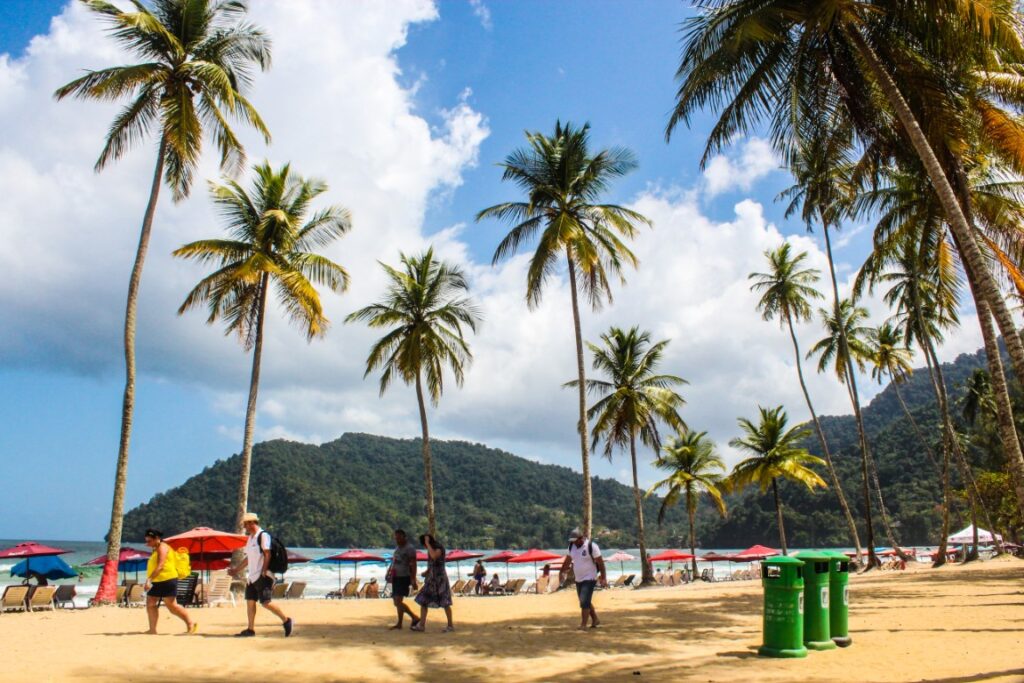 Maracas-Beach1