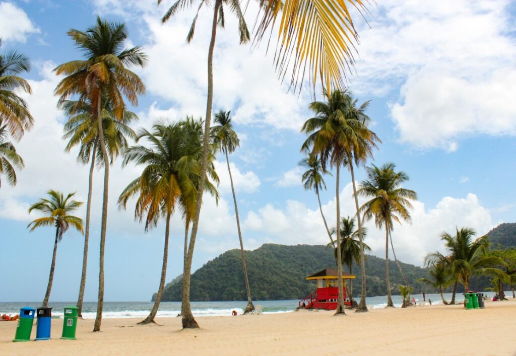 Maracas-Beach2
